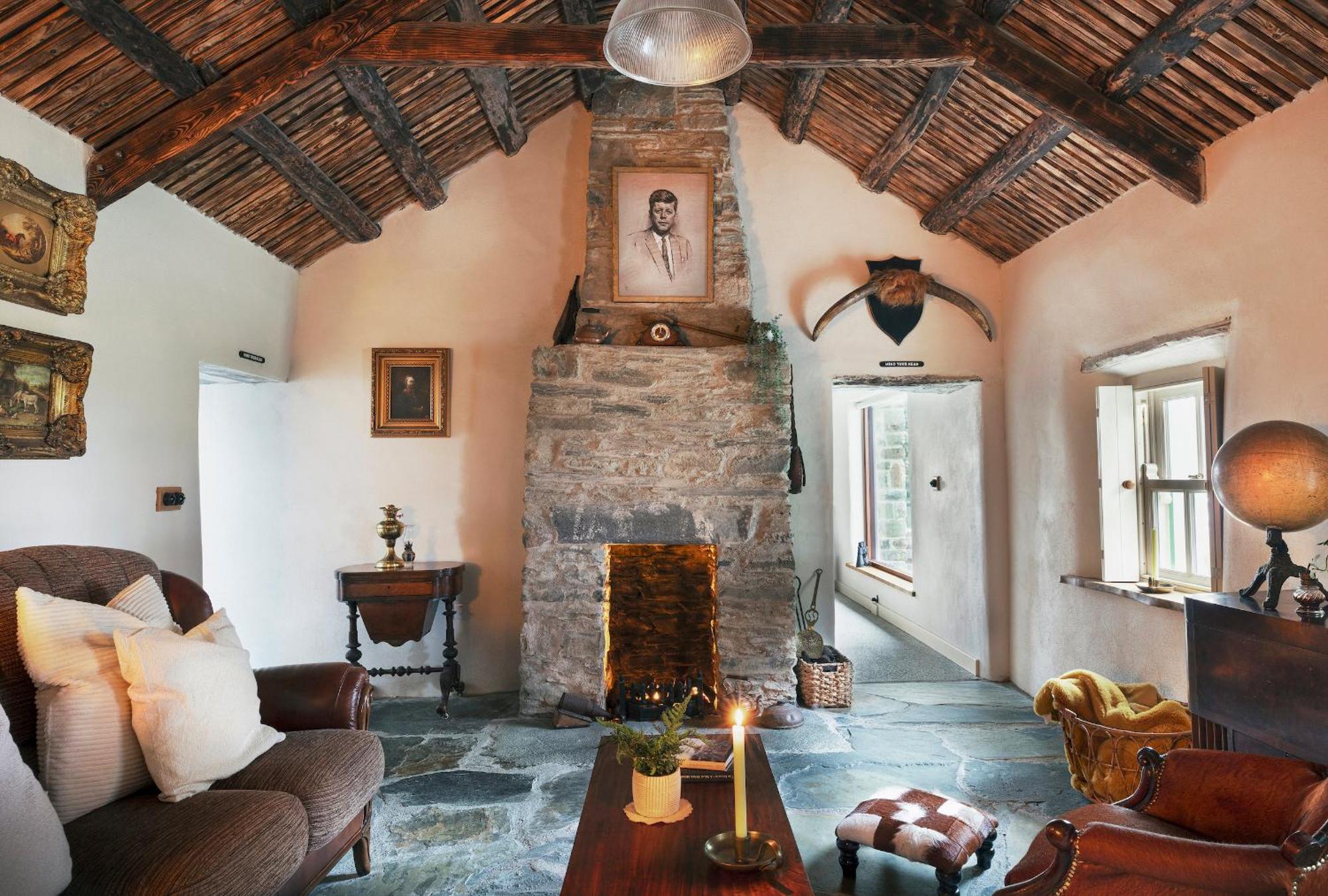 Secluded Thatched Cottage, Near Beaches & Hill Walking Rashenny Esterno foto
